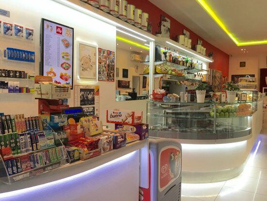 Caffetteria Genova illy